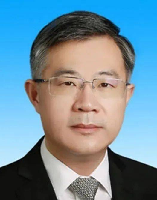 盐城市常务副市长勾凤诚，已任江苏省国资委副主任