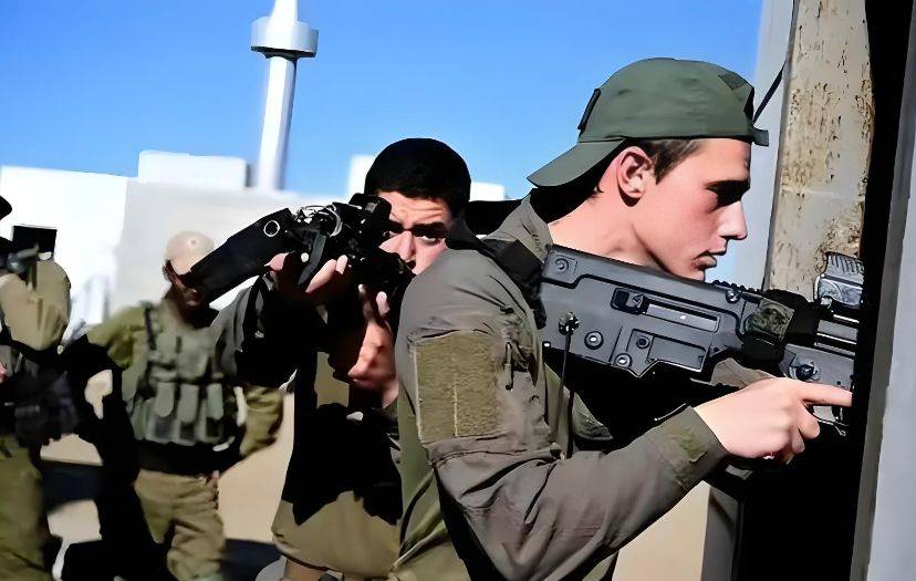 一泡尿暴露踪迹，哈马斯领导人叶海亚阵亡，以色列情报能力不得了