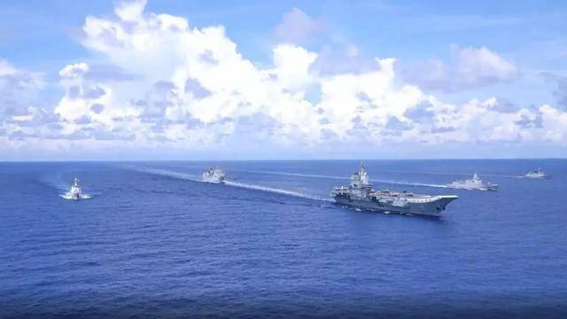 美国卫星过顶,拍下中国造船厂一幕:西方发现情况不简单