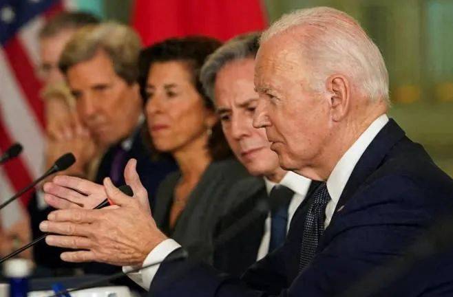 出大事了，新年首个黑天鹅？美国五角大楼对华一举引爆舆论，中企股价大跌