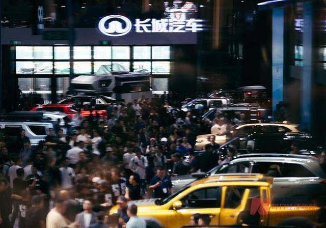 长城汽车董事长魏建军公布年终奖：发40亿，人均近5万元