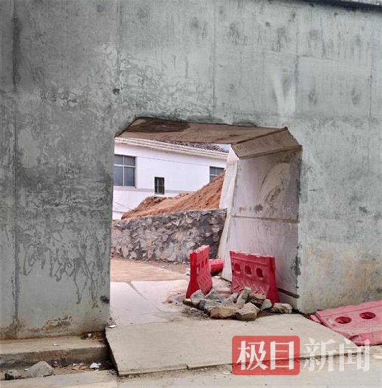 江西“最强钉子户”独守孤房 :有点后悔像‘赌’输了 没料到政府让公路改道