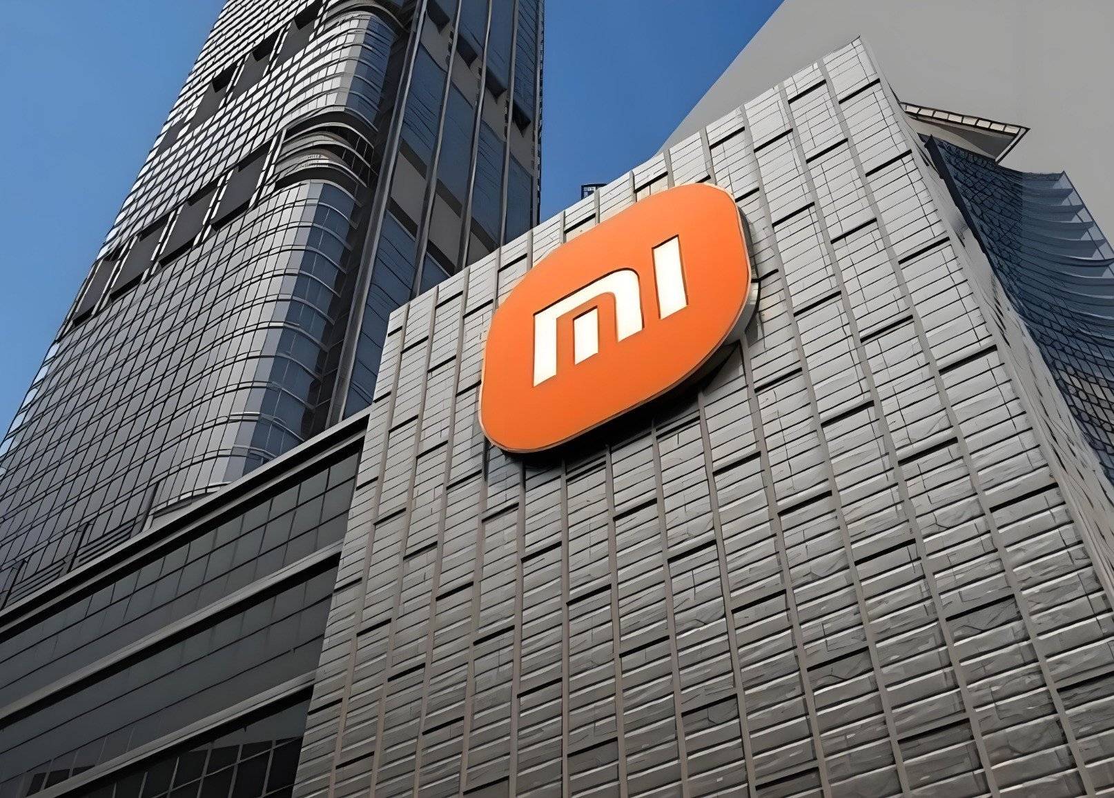 雷军元宵节直播谈小米股票：市值破万亿