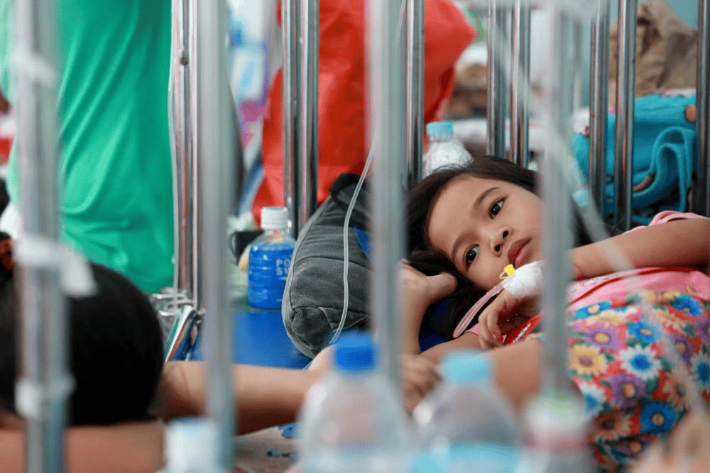 菲律宾一村现金悬赏抓蚊子，上交5只蚊子可领1毛钱，死活都算数