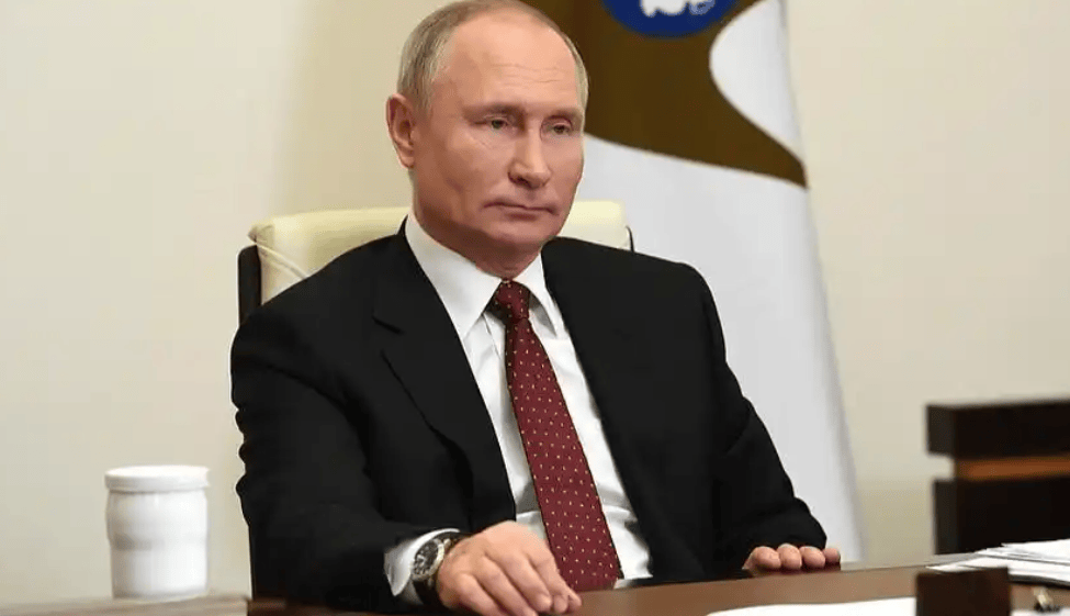 普京揪出最大内鬼！总理竟是敌方间谍？也给中方提了个醒，不得不防