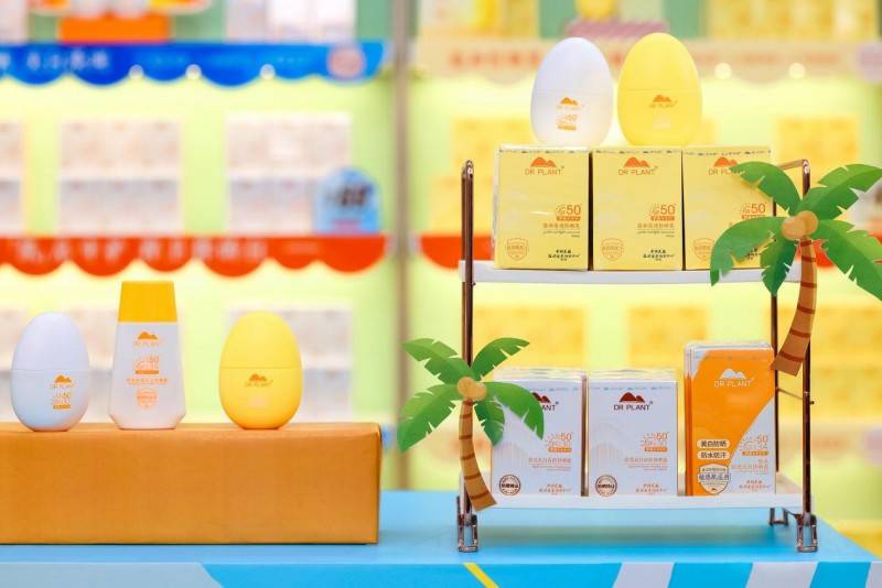 六载砥砺行，初心贯始终，植物医生防晒节打造“国妆防晒教科书”