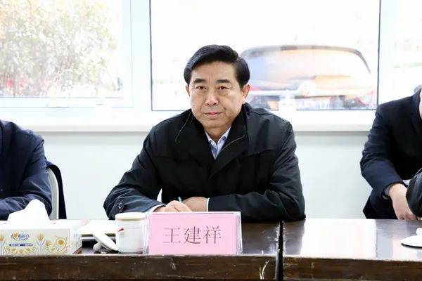 青岛两位原副市长同时落马，或涉37亿烂尾项目