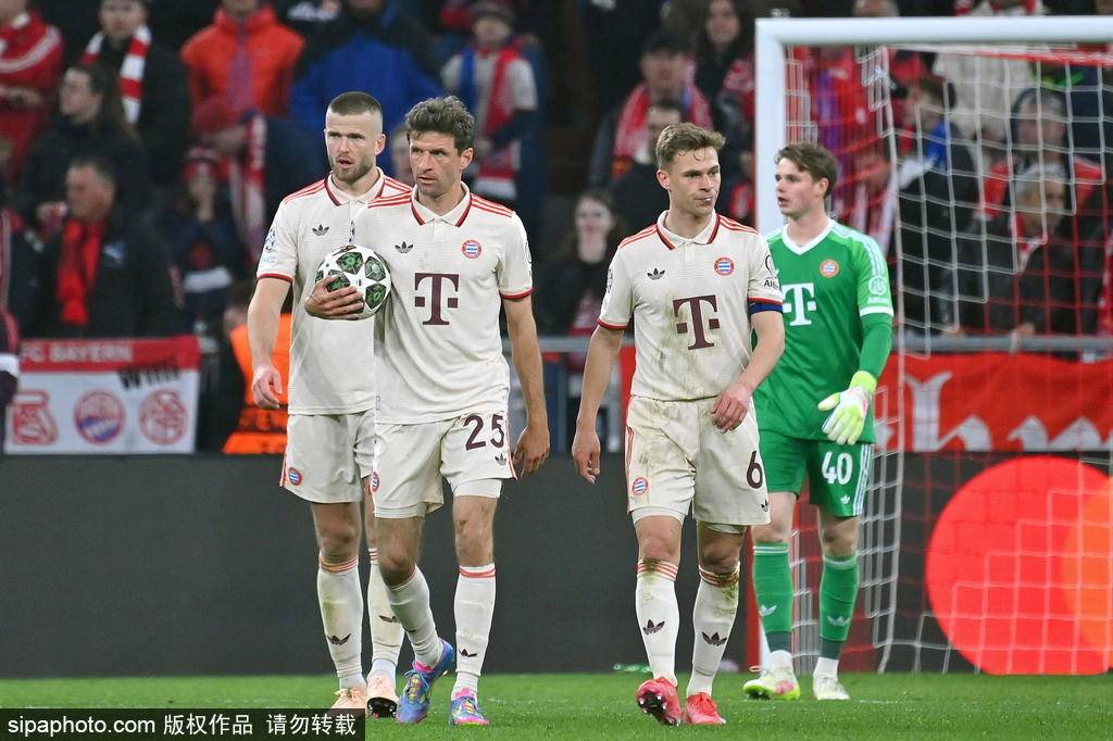 大翻车！拜仁狂轰滥炸仅入1球 欧冠主场22场不败金身告破