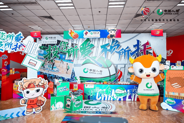 牛犇犇“出征”CBA天津主场，打造篮球互动新体验