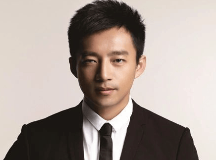 把烂牌打出了王炸！汪小菲资产曝光，个人身价突破25亿，3年完成逆袭