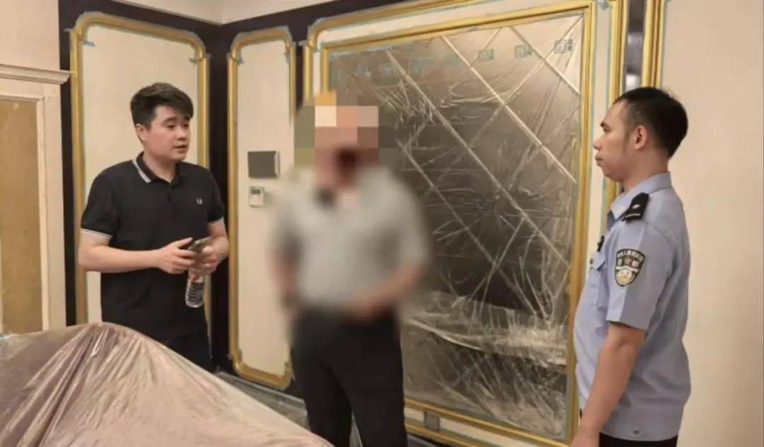 紧急！南宁一男子手机突然被控制，银行卡内有800万元……