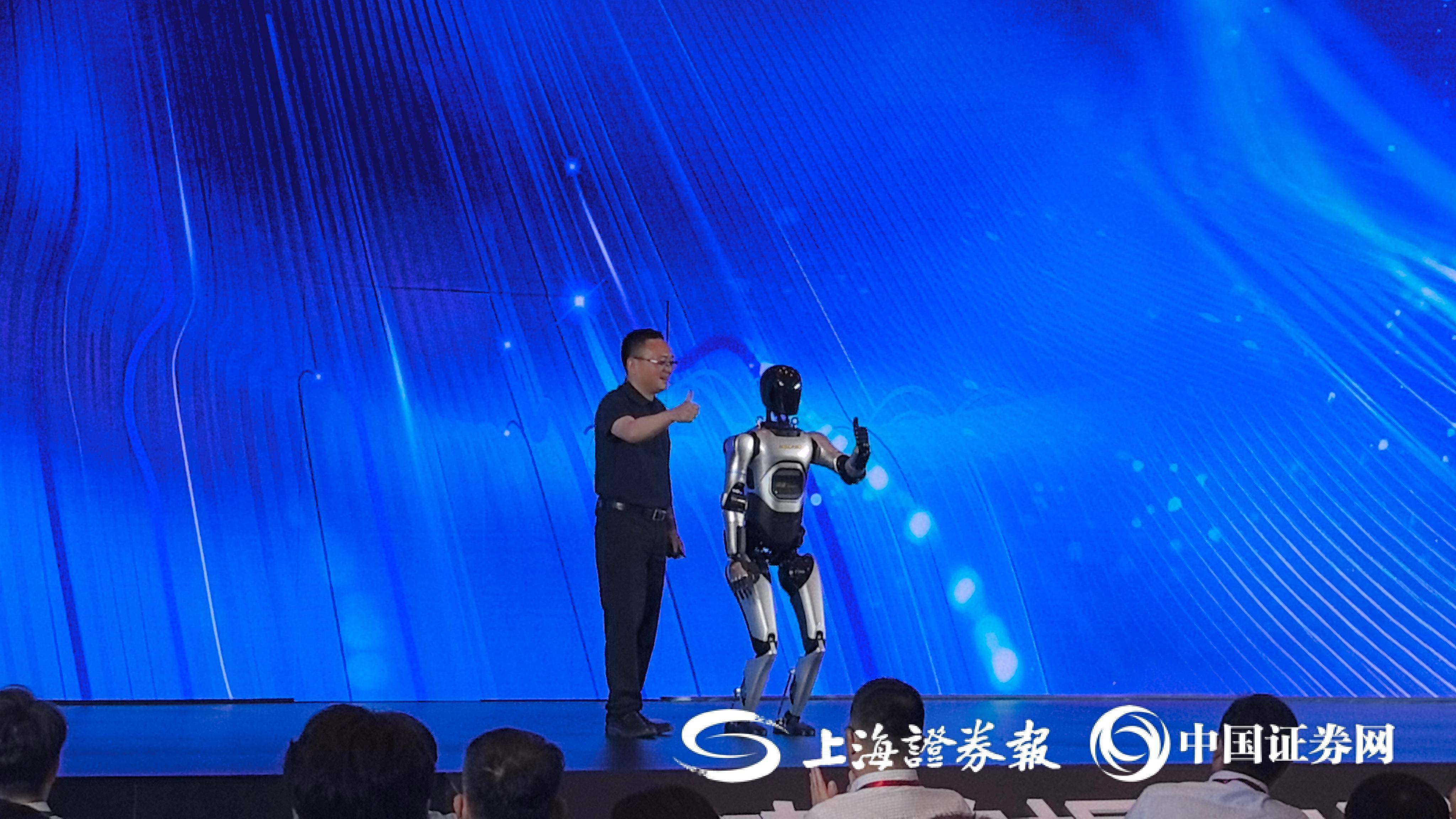 支持华为、龙芯、英伟达、英特尔！重磅国产操作系统发布