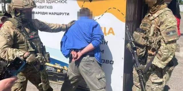 俄罗斯内鬼泛滥，内外勾结贪腐卖国，把导弹零部件当废铁卖