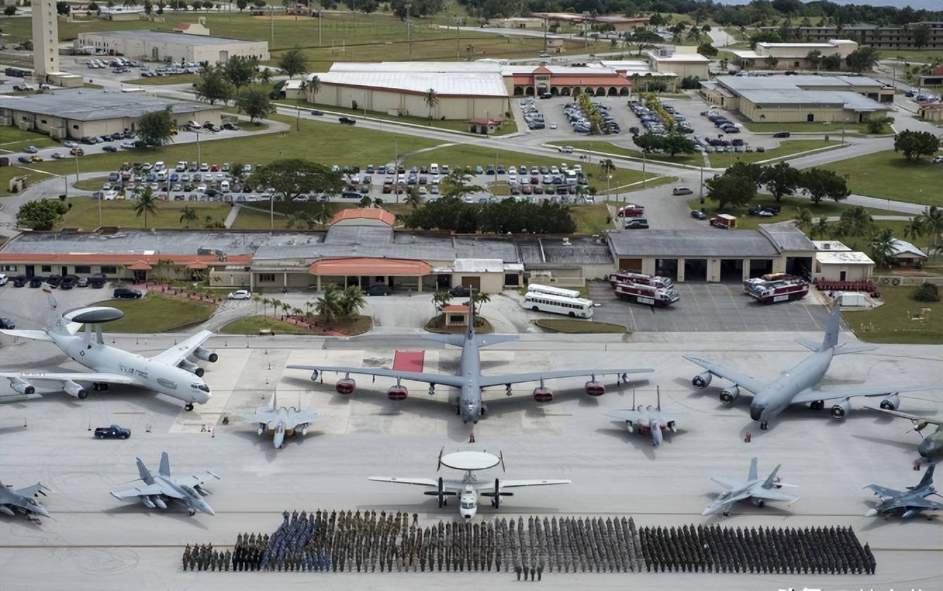 被歼15骑脸后，日本要求“必须给交代”，中方一句回应冲上了热榜