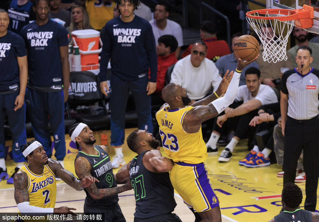 威少怒斥詹眉谎言：湖人内讧升级，未来何去何从？