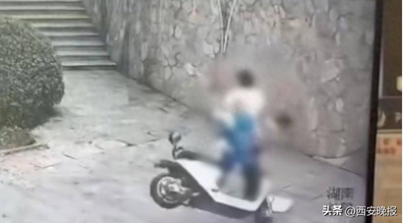 40秒，2名高中生骑改装电动车撞墙身亡！“时速可能超过100km！”