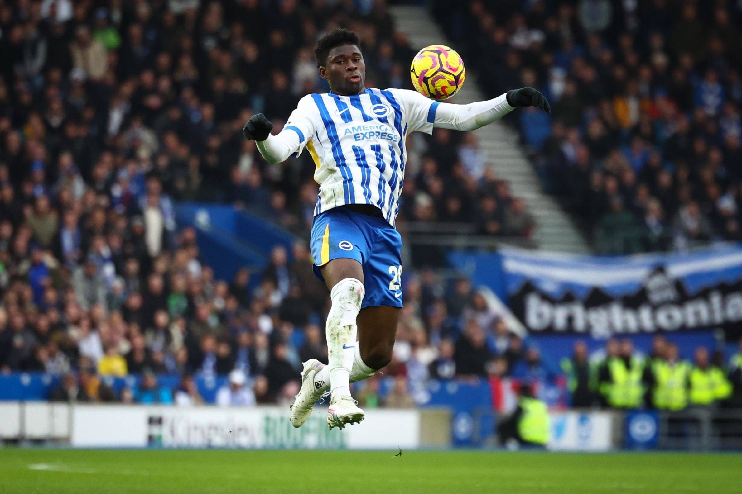 记者：布莱顿对巴莱巴估价高达1亿镑，但我相信他们会降低要价