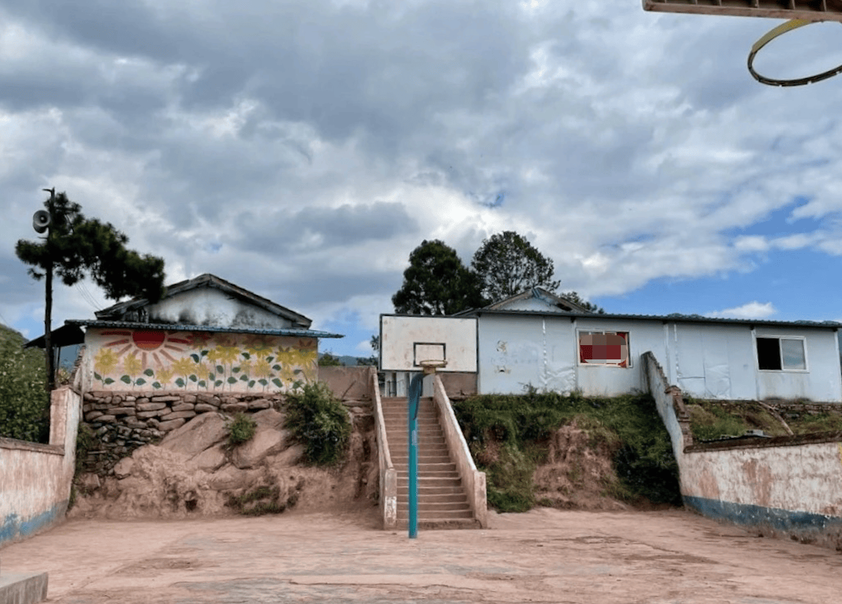 超龄学霸21岁初中毕业 放弃重点选县中