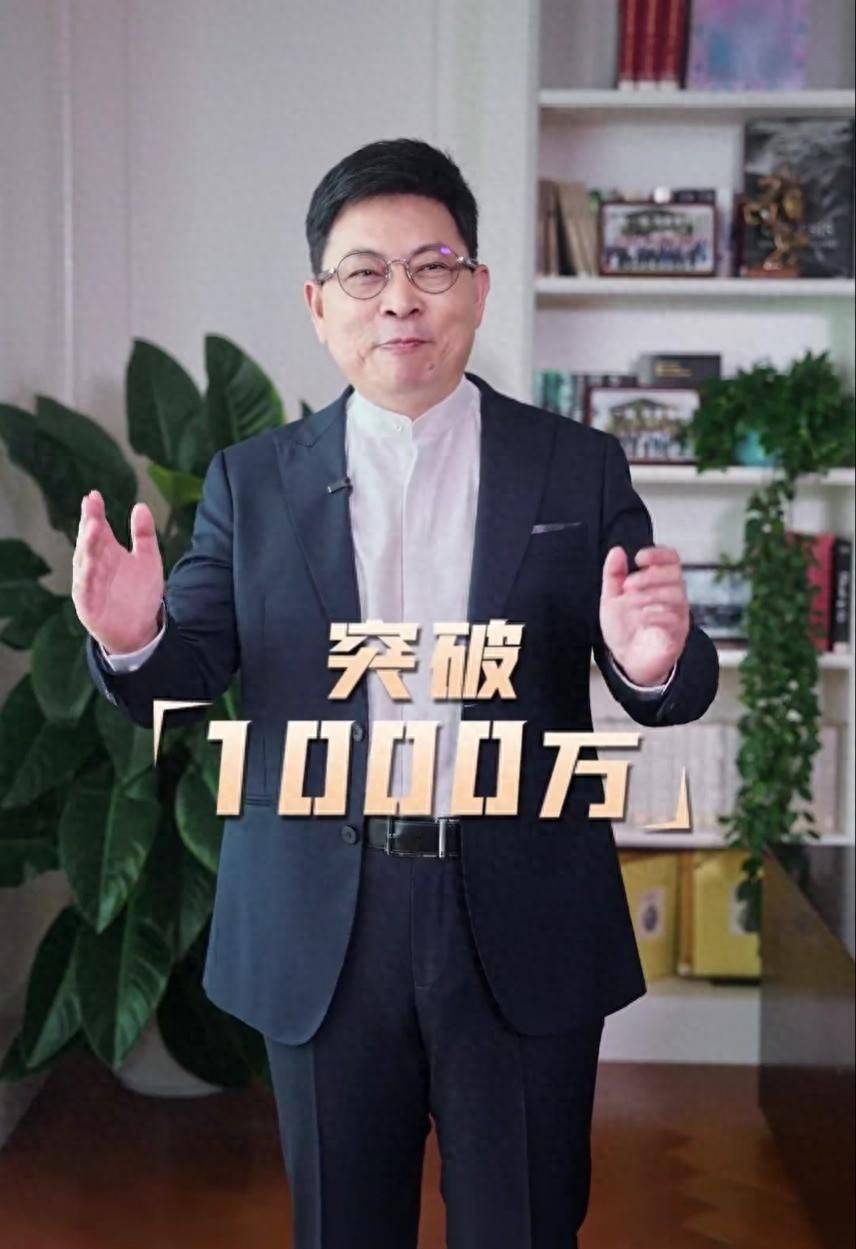 体验软着陆 鸿蒙生态为什么要绑定千万大学生