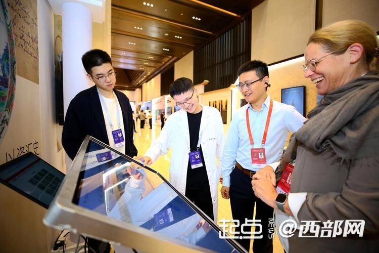 组图｜数字之光、穿越千年 世界互联网大会文化遗产数字化精品展开展