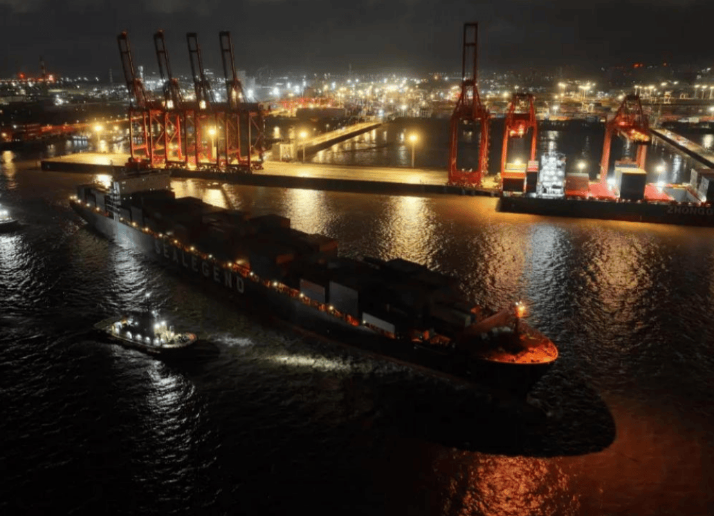 不听劝的波兰，遭到“毒打”后，不到24小时，宣布将重新开放与白俄罗斯的边境口岸