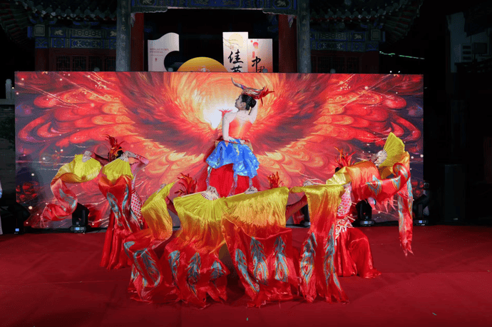 郑是金秋 月满商都｜城隍庙里过中秋，商城明月别样团圆